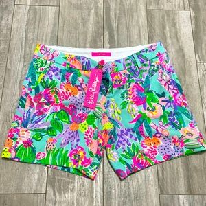 Lilly Pulitzer short size 4